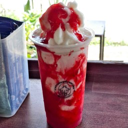 โยเกิร์ตสตรอเบอรี่