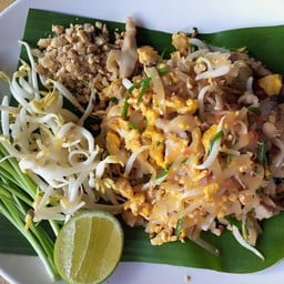 ผัดไทยหมู