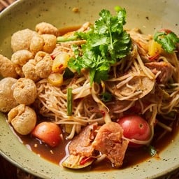 ตำโคตรมั่วขนมจีน