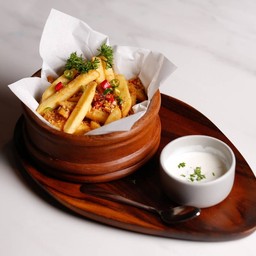 เฟรนช์์ฟรายส์กระเทียมพริกเกลือ