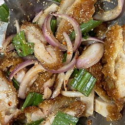 ยำไก่แซ่บ(กับข้าว)