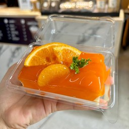 Orange Box Cake เค้กส้มหน้านิ่ม