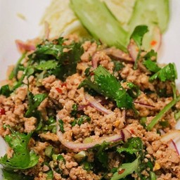 ลาบอีสาน หมู