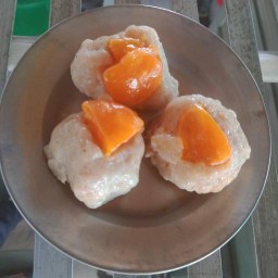 กุ้งก๋วยเตี๋ยวเรือหมูตุ๋นไฮเทค