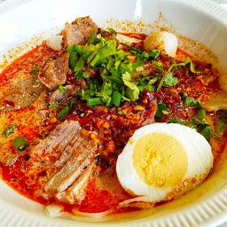 ก๋วยเตี๋ยวต้มยำ หมู