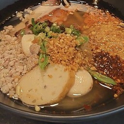 เกาเหลาต้มยำสุโขทัย