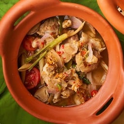 ต้มแซบกระดูกหมูอ่อน