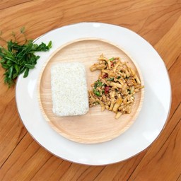 ผัดกะเพราเห็ด  ราดข้าว