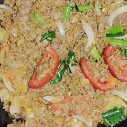 ข้าวผัดรถไฟ