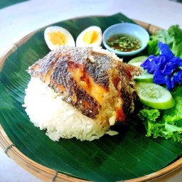 ร้าน ม.3/2 (1989) Market&Bars