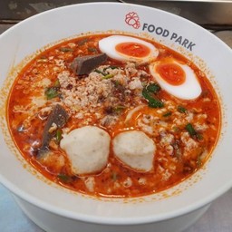 ก๋วยเตี๋ยวต้มยำ-ไข่ต้ม
