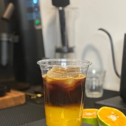 ข้าวกะเพรา & ชากาแฟ (ปากเกร็ด)