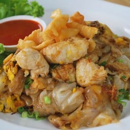 ก๋วยเตี๋ยวคั่วไก่