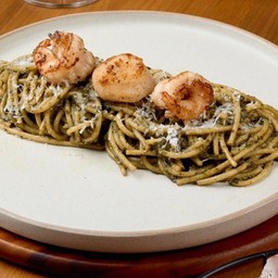 Bucatini Pesto