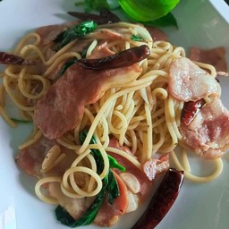 สปาเก็ตตี้เบคอน