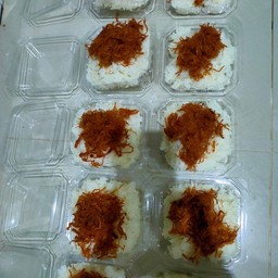 ข้าวเหนียว - ไก่ฝอย