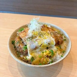 คัตสึด้ง (หมู)