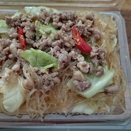 อิ่ม Thai food