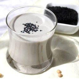 เต้าหู้นมสดงาดำ