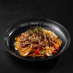 ยากิโซบะเนื้อ