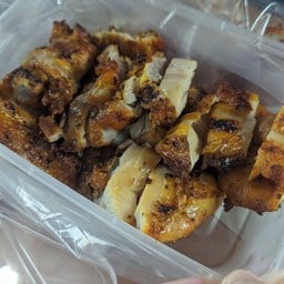 ไก่ย่างบางตาลผู้ใหญ่วร สาขาตลาดน้ำตลิ่งชัน