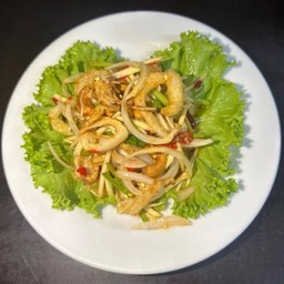 ยำสามกรอบ