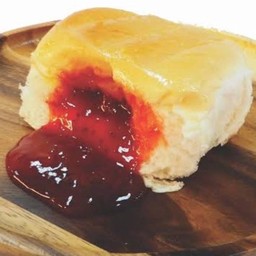 ไส้ทะลักสตรอว์เบอร์รี่