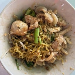 ก๋วยเตี๋ยวแห้ง