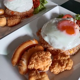 ข้าวผัดอเมริกัน