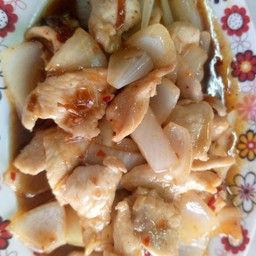 ข้าวราดผัดพริกเผา