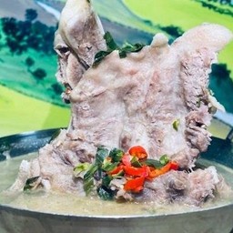 ต้มซี่โครงหมูใหญ่ไฟล้อ - Hot and Spicy Pork Rib Soup
