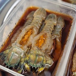 กั้งไข่ดองซีอิ๊ว