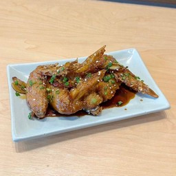 ปีกไก่ทอดซอสอินโช