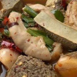 ต้มขมเครื่องในเนื้อ