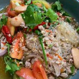 ยำวุ้นเส้น