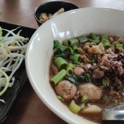 รวมพล ก๋วยเตี๋ยวเรือ