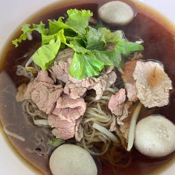 บะหมี่ เลือกเนื้อ