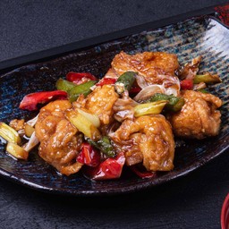 ข้าวหน้าไก่ผัดเปรี้ยวหวานญี่ปุ่น
