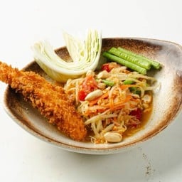 ส้มตำปลาแซลมอนทอดกรอบ