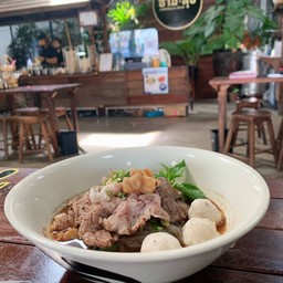 Boat Noodle with Pork and Waterfall Sauce