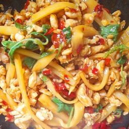 ผัดกะเพราหน่อไม้เหลือง (กับข้าว) +ไข่เจียวราดข้าว 2ที่