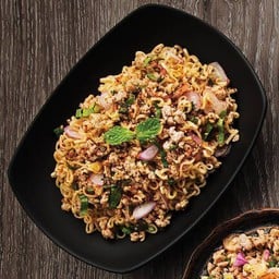 ลาบมาม่าหมู