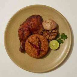 ข้าวหน้าไก่ย่างซอสนรก