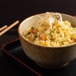 ข้าวผัดกระเทียม