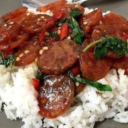 ข้าวกระเพราเนื้อเชียง