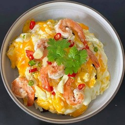 ข้าวไข่ข้น พริกสด กุ้ง