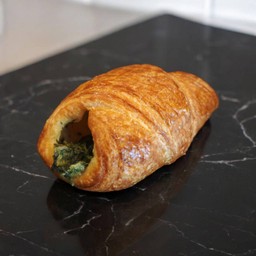 ครัวซองต์ ผักโขม