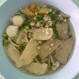ก๋วยเตี๋ยวหมูน้ำใส ธรรมดา