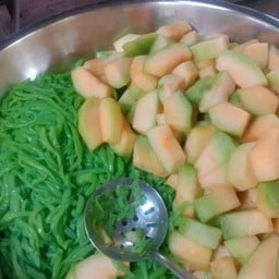 พี่ภัสขนมหวาน ตลาดประชารัฐ (ข่วงสันกำแพง)