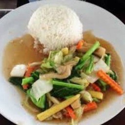 ข้าวผัดผักรวม